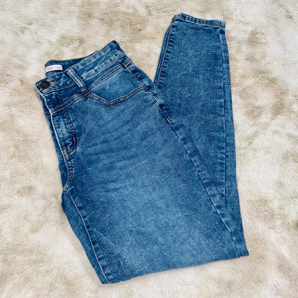 High Rise Curvy Jegging 💙 - Picture 7 of 7